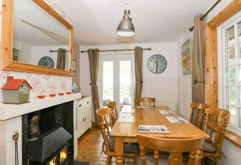 Grange Farm Cottage