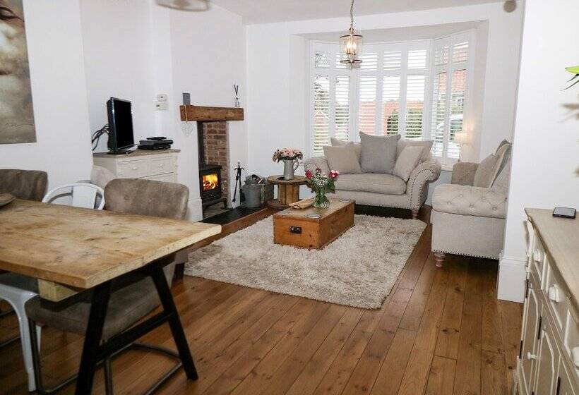 Harriet's Cottage