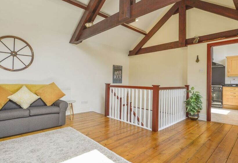 Ludgate Cottage