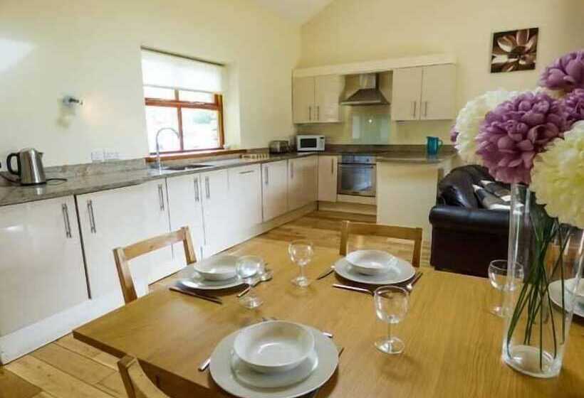 Poppy Cottage