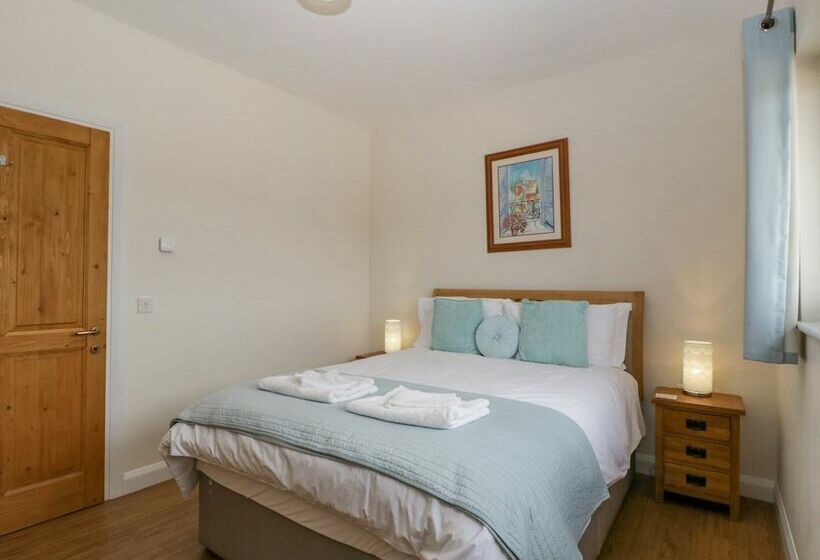 Rectory Farm Lodge