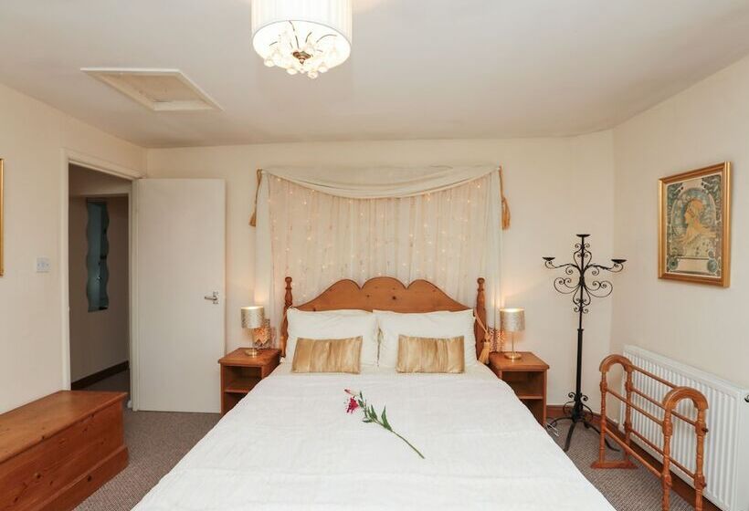 Rose Cottage