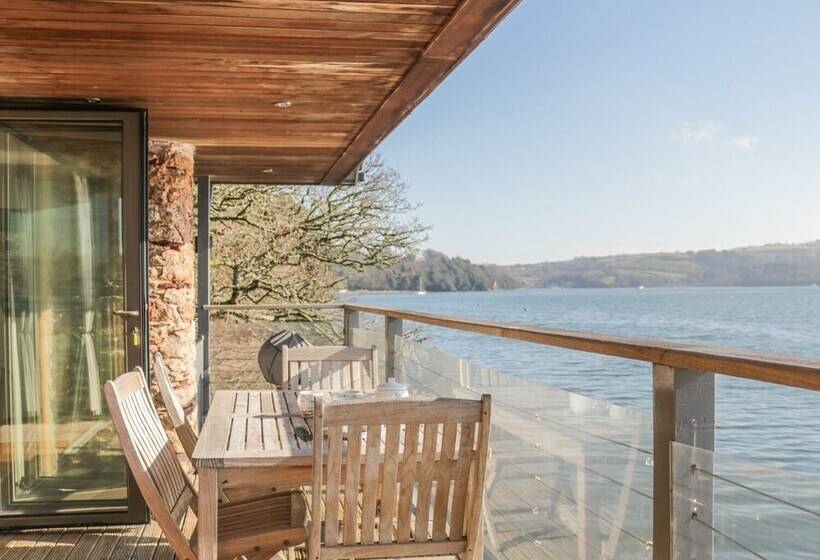 Sandridge Boathouse