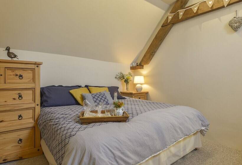 The Bolthole