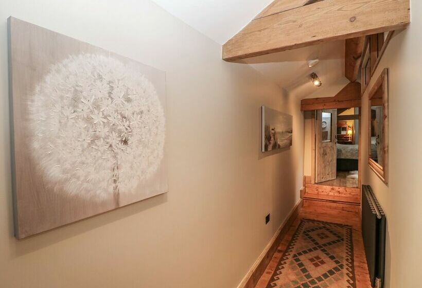 The Carriage House