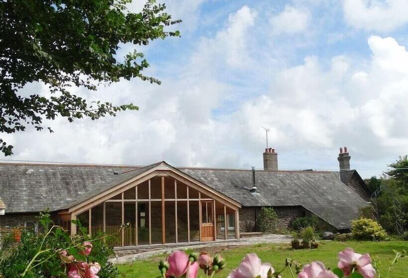 The Cider Barn At Home Farm