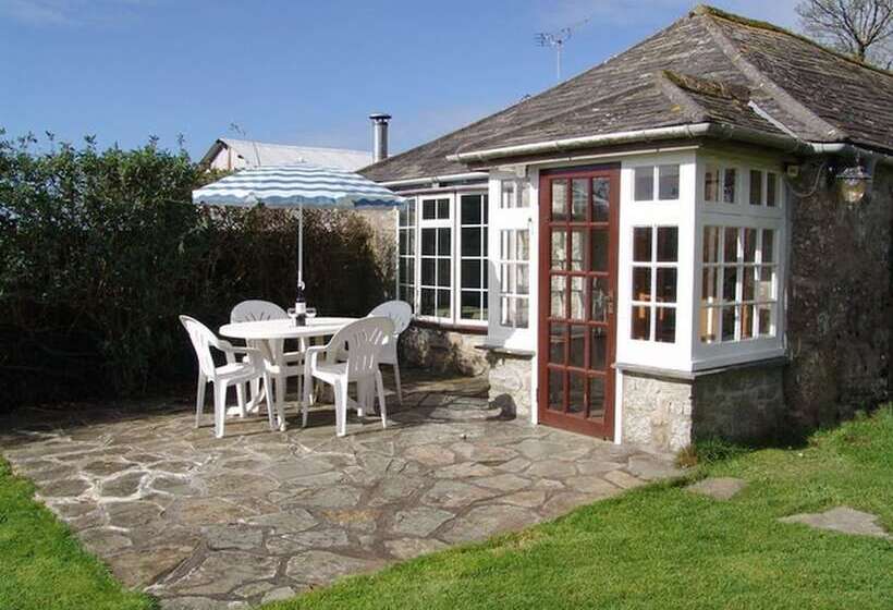 Tumrose Cottage
