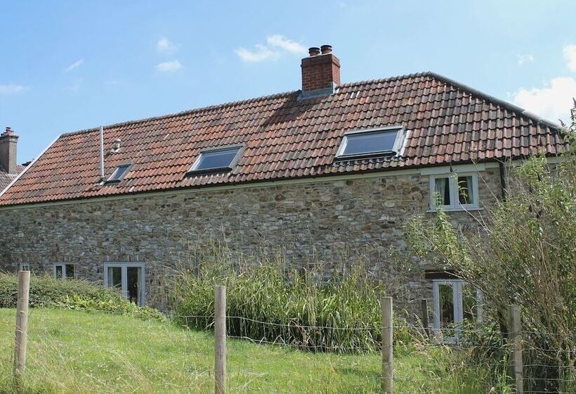 Whitcombe Cottage