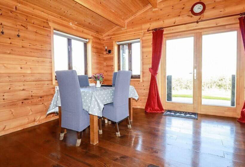 Willow Lodge
