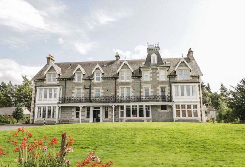 10 Monarch Country Apartments