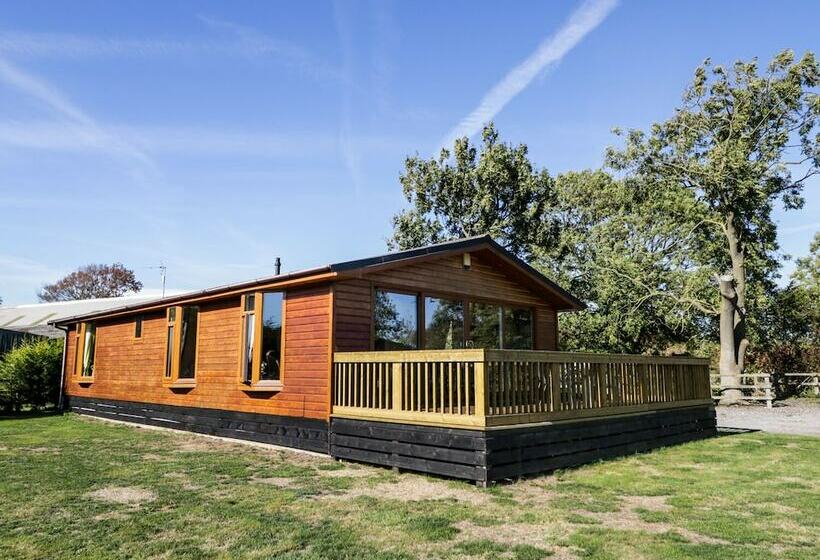 Ash Tree Lodge