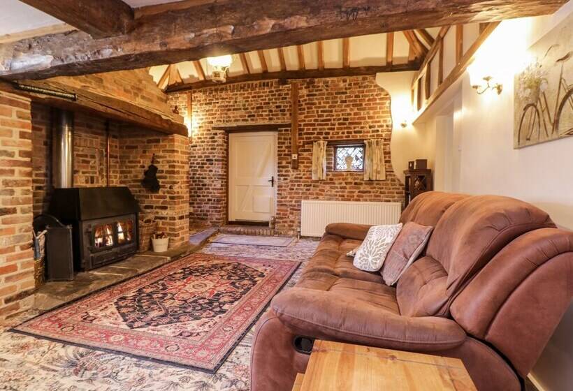 Brew Cottage