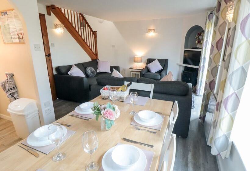 Cha Cha S Cottage