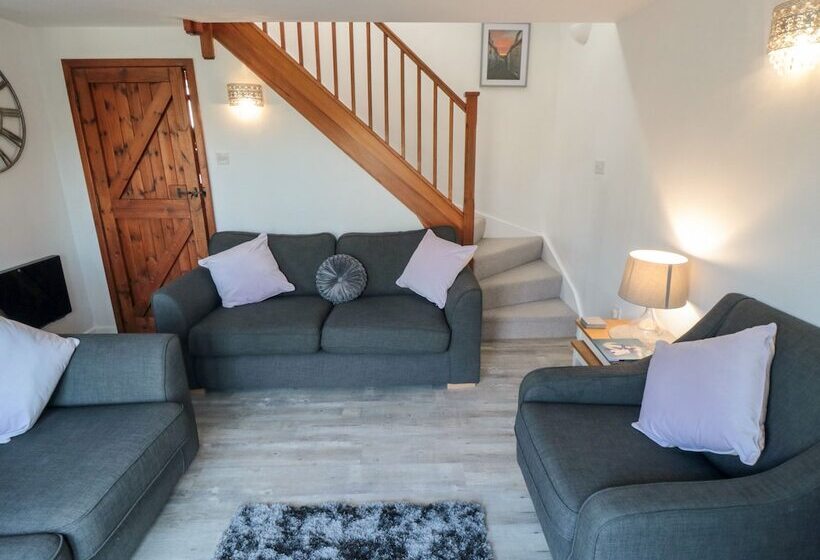 Cha Cha S Cottage