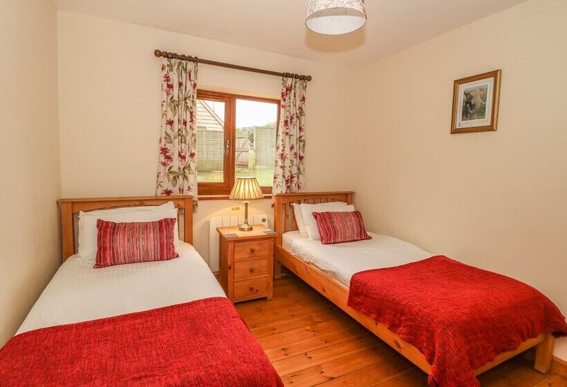 Hazel Lodge