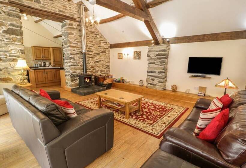 Hendoll Barn