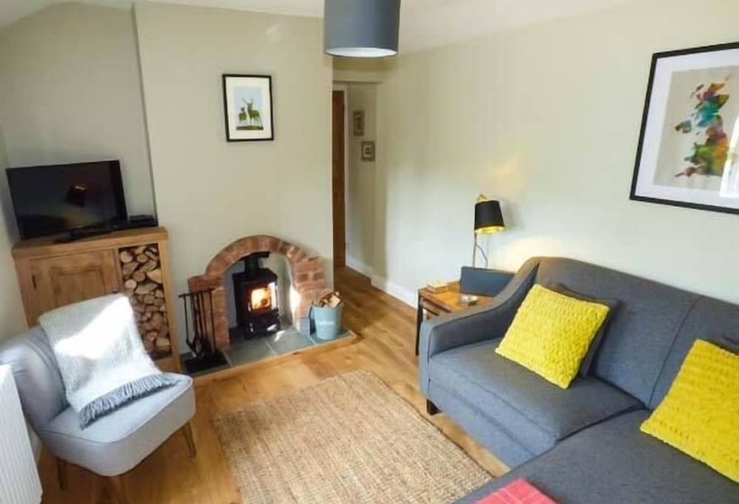 Kitts Cottage
