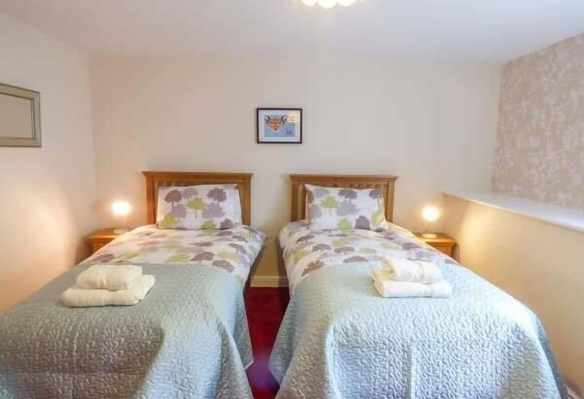 Maerdy Cottage