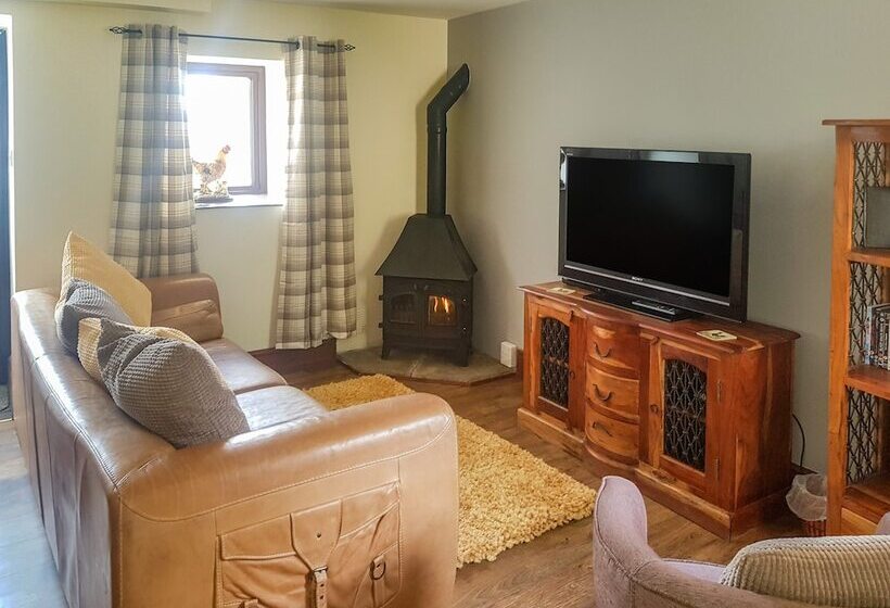 Rambler's Cottage