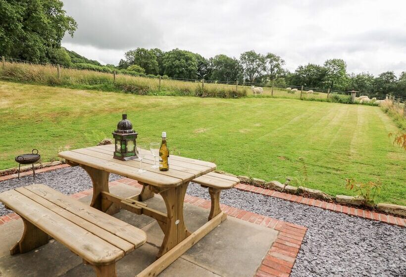 Red Kite Cottage