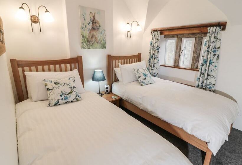 Sundial Cottage