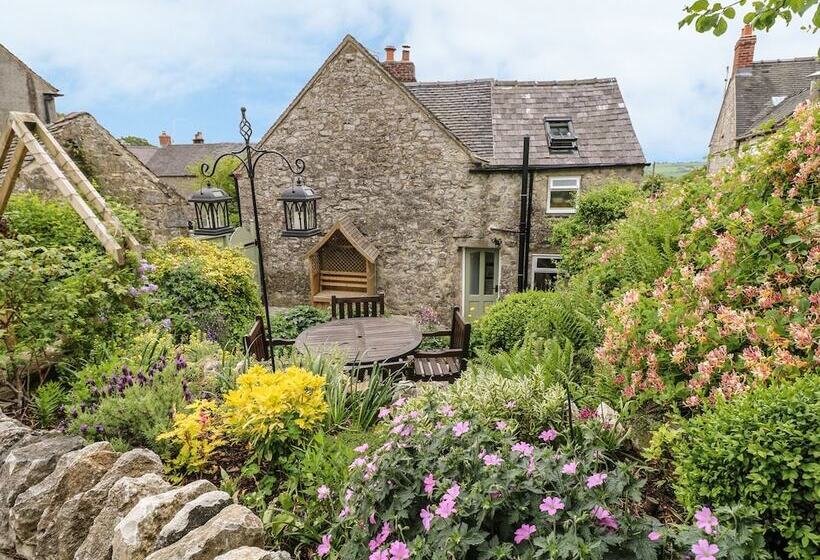 Sundial Cottage