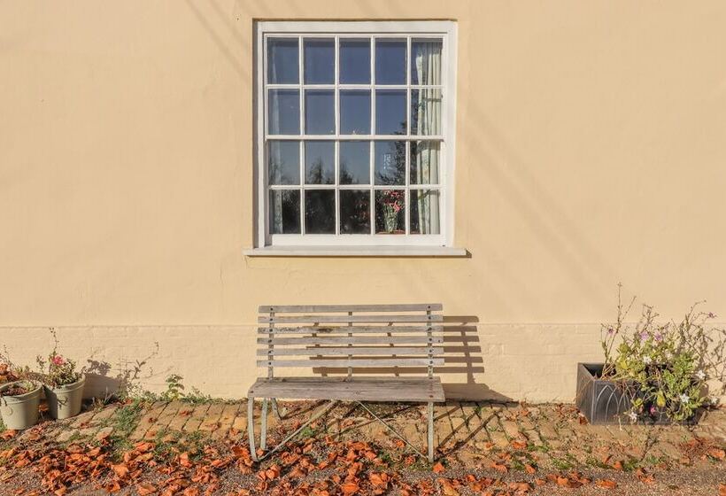 The Garden Flat At Holbecks House