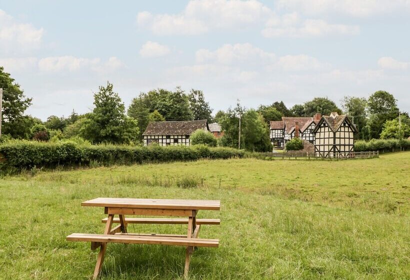 Tippets View