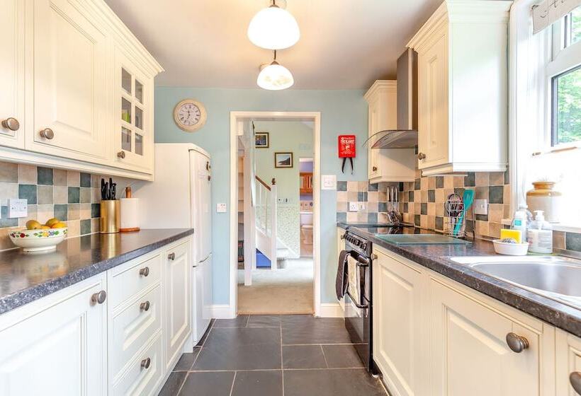 Westside Cottage