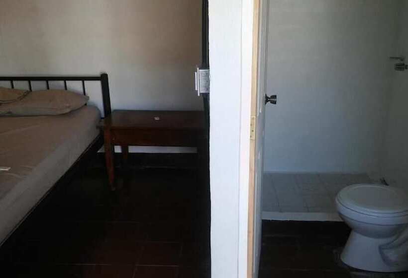 تختخواب و صبحانه El Arca De Noé Lodging