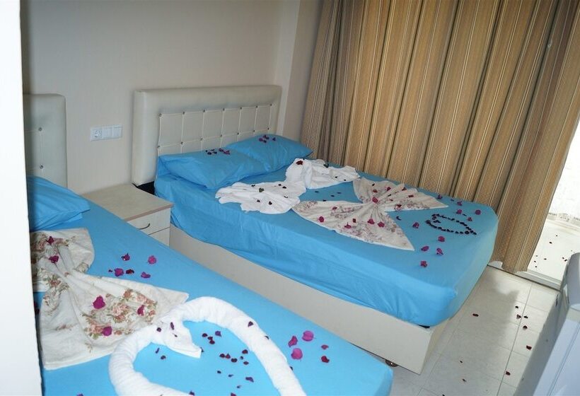Delfin Otel