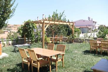 Duygulu Apart