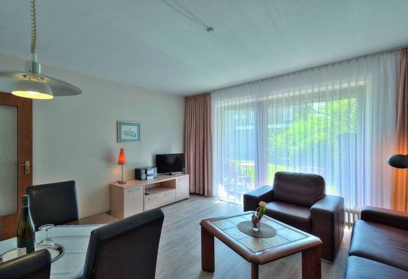 هتل Appartementhaus Alt Büsum
