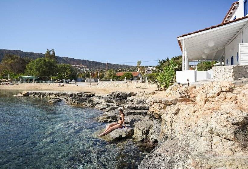 هتل Casa Limnionari Beach House
