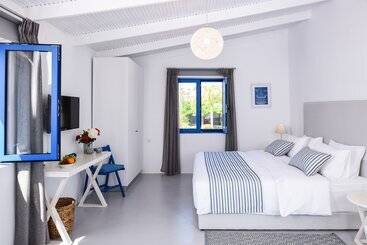 هتل Casa Limnionari Beach House