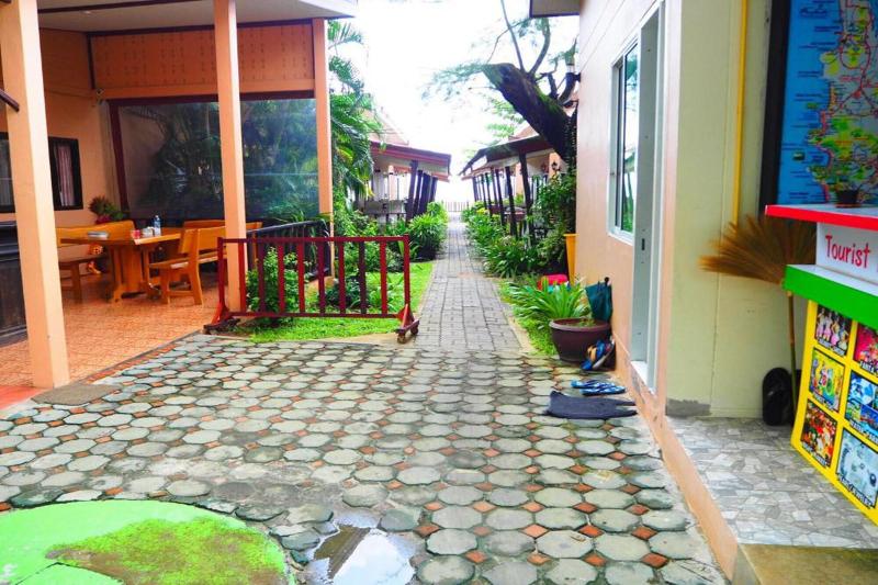 هتل Dang Sea Beach Bungalow