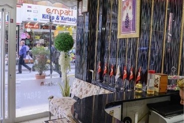 هتل Grand Saray