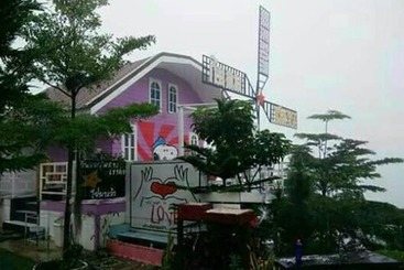 هتل Kinlomchomdaw