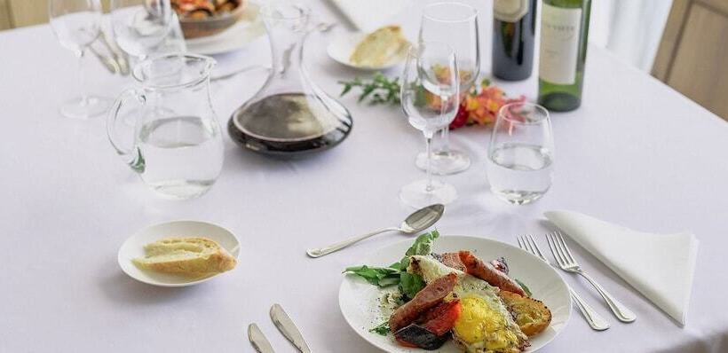 هتل Lodge Rocas Del Plata