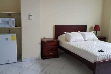 هتل Lodging Ecuador Habitaciones & Suites