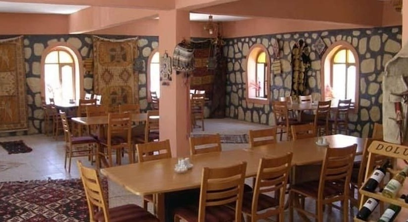 هتل Nemrut Kervansaray