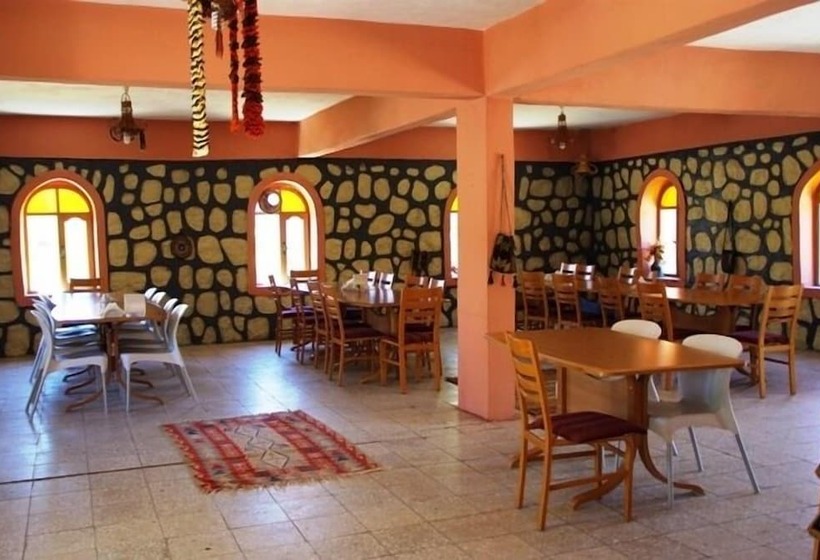 هتل Nemrut Kervansaray