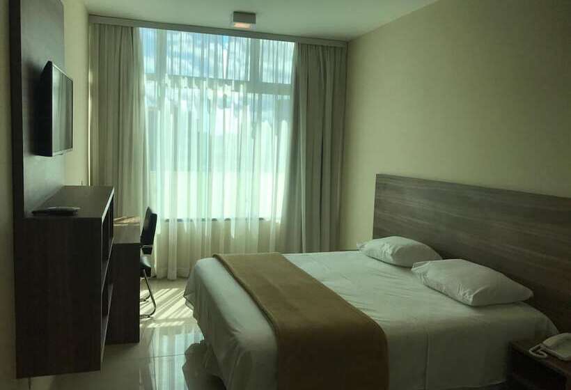 هتل Resende Inn