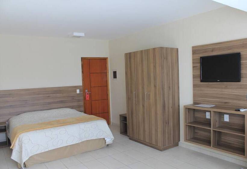هتل Resende Inn