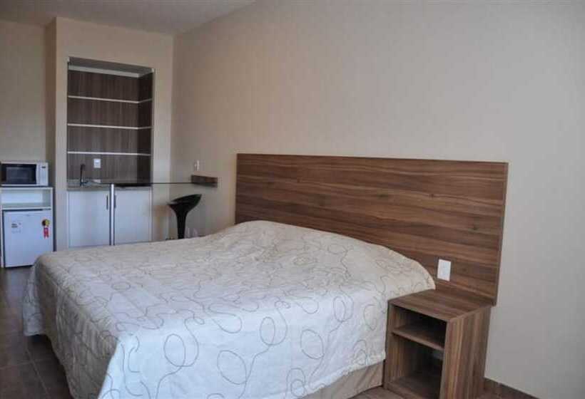 هتل Resende Inn