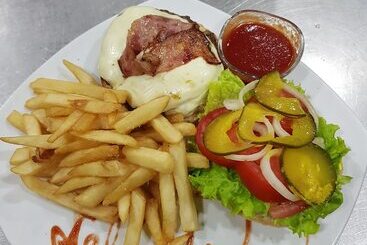 Mr Cowboy Hotel Y Restaurante