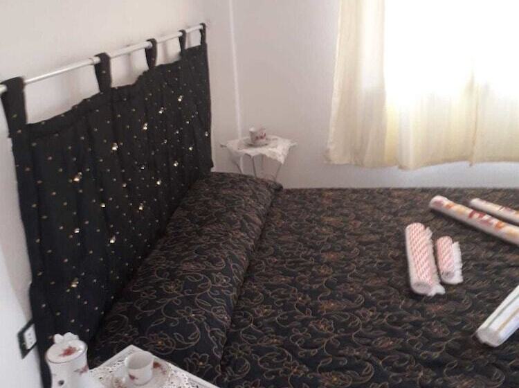 بنسيون Affittacamere L'oasi Di Gino