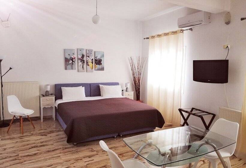 Pension (Hôtel basse catégorie) Artemisia Apartment