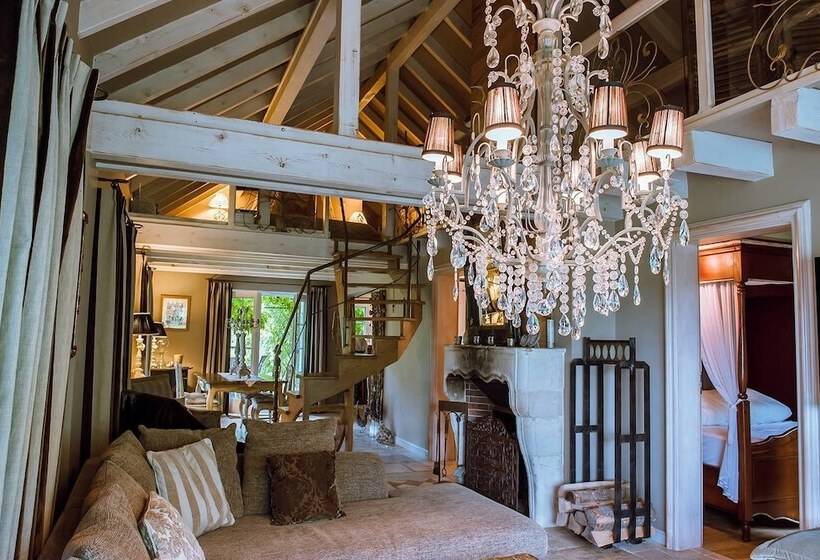 پانسیون Le B. Cottage
