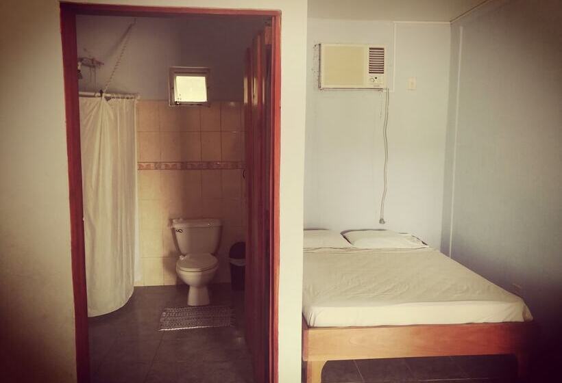 Vista Linda Lodge   Hostel